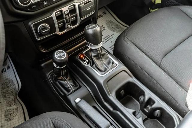 2023 Jeep Wrangler 4-Door Sahara