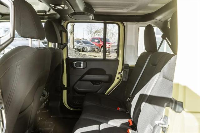 2023 Jeep Wrangler 4-Door Sahara