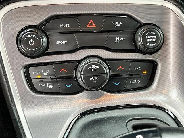 2021 Dodge Challenger SXT
