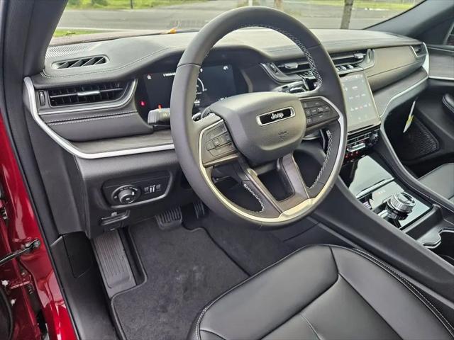 2025 Jeep Grand Cherokee L Limited 4x4