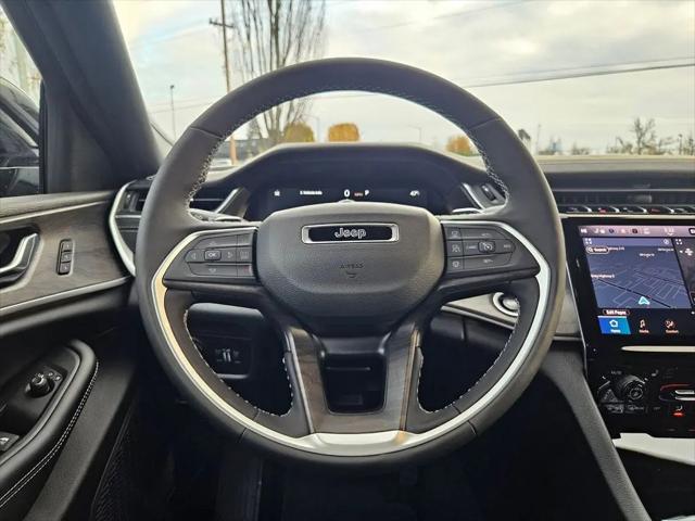 2025 Jeep Grand Cherokee L Limited 4x4