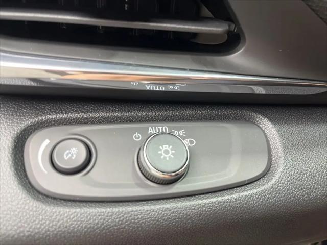 2026 Buick NV Preferred FWD