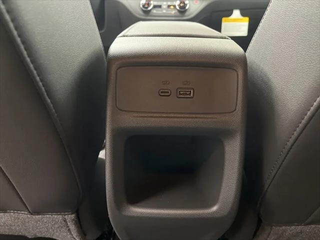 2026 Buick NV Preferred FWD