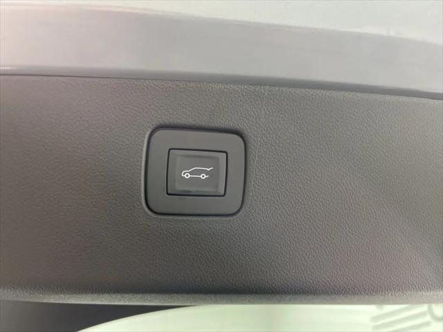 2026 Buick NV Preferred FWD