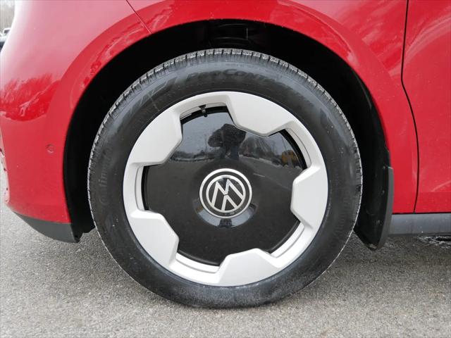 2025 Volkswagen ID. Buzz Pro S Plus with 4MOTION