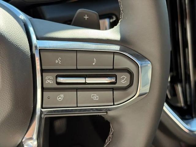 2026 GMC Yukon XL 4WD Elevation