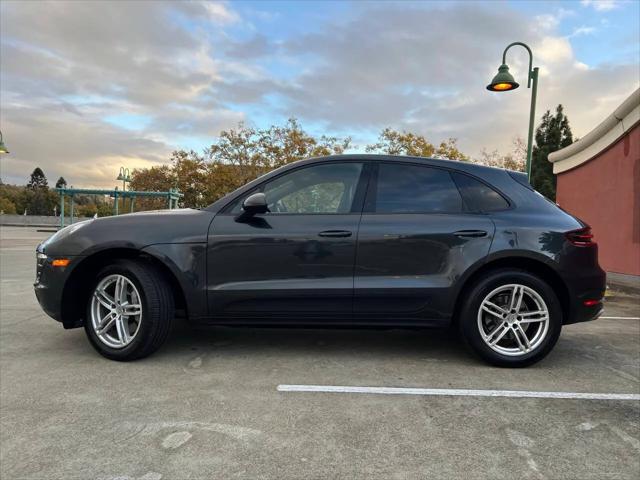 2018 Porsche Macan Standard