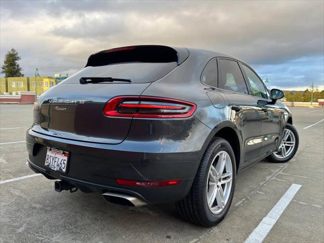 2018 Porsche Macan Standard