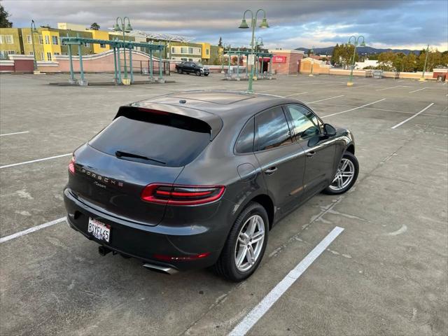2018 Porsche Macan Standard