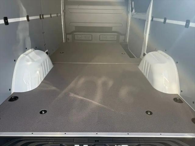 2026 Mercedes-Benz Sprinter 2500 Standard Roof 4-Cyl Diesel HO