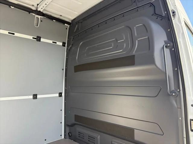 2026 Mercedes-Benz Sprinter 2500 Standard Roof 4-Cyl Diesel HO