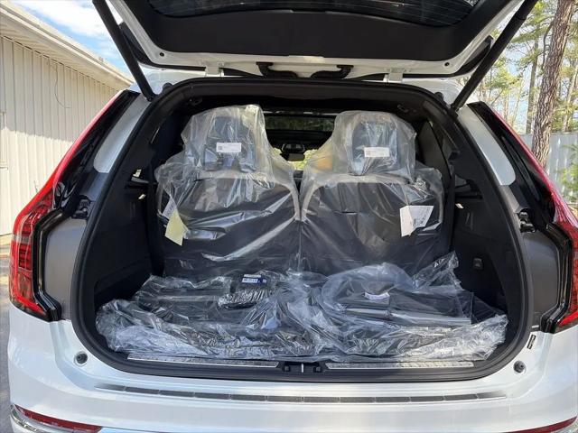 2026 Volvo XC90 Plus, B6 AWD Gas (mild hybrid), Gasoline, Bright, 7 Seats