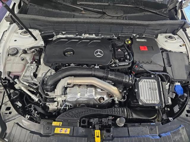 2025 Mercedes-Benz GLB GLB 250