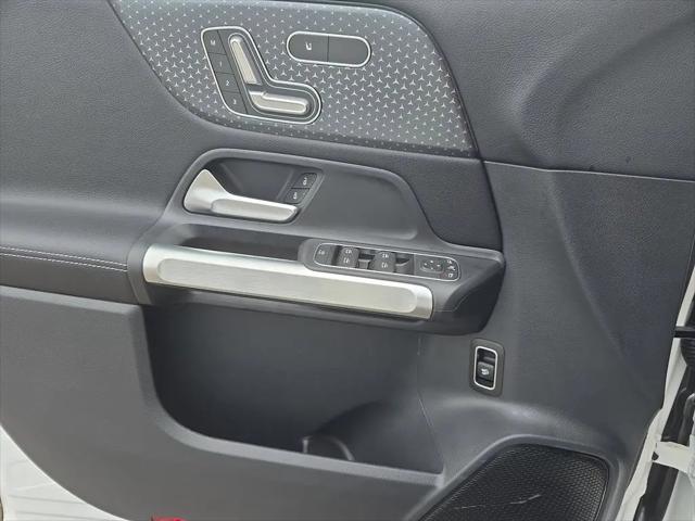 2025 Mercedes-Benz GLB GLB 250
