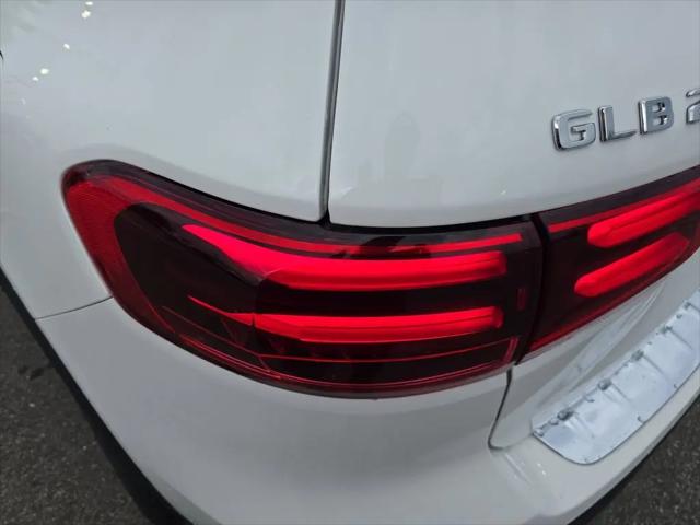 2025 Mercedes-Benz GLB GLB 250