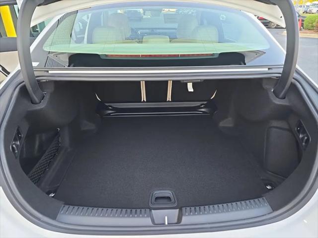 2026 Mercedes-Benz E 350 E 350