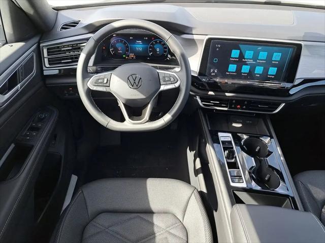 2026 Volkswagen Atlas Cross Sport SE with Technology