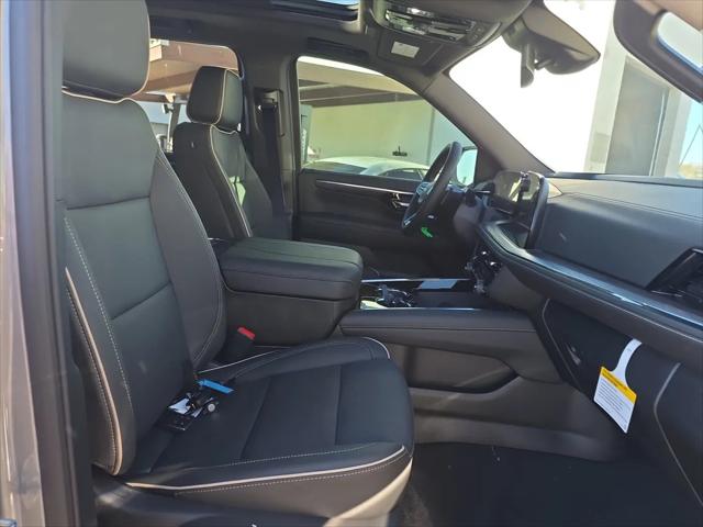 2026 Chevrolet Suburban Premier, 4WD