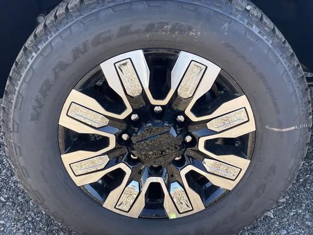 2026 GMC Sierra 2500HD Crew Cab, Standard Bed, Denali, 4WD