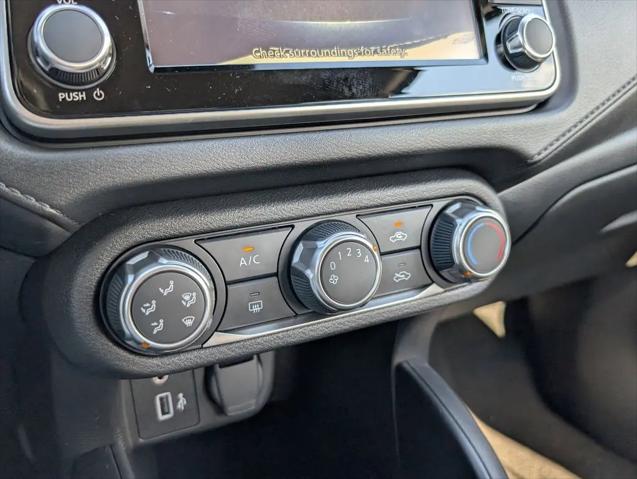 2025 Nissan Versa 1.6 SV