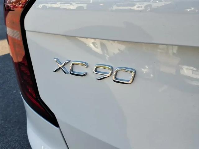 2026 Volvo XC90 Plus, B6 AWD Gas (mild hybrid), Gasoline, Bright, 7 Seats