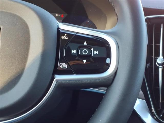 2026 Volvo XC90 Plus, B6 AWD Gas (mild hybrid), Gasoline, Bright, 7 Seats