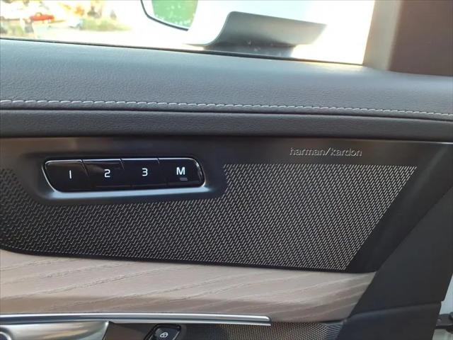 2026 Volvo XC90 Plus, B6 AWD Gas (mild hybrid), Gasoline, Bright, 7 Seats