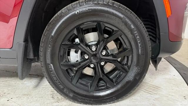 2025 Jeep Grand Cherokee Altitude X 4x4