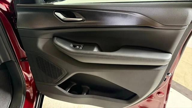 2025 Jeep Grand Cherokee Altitude X 4x4