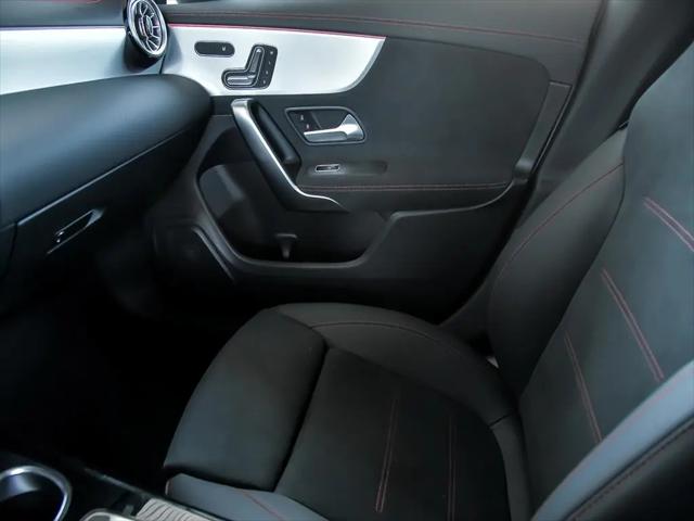 2025 Mercedes-Benz CLA 250 4MATIC