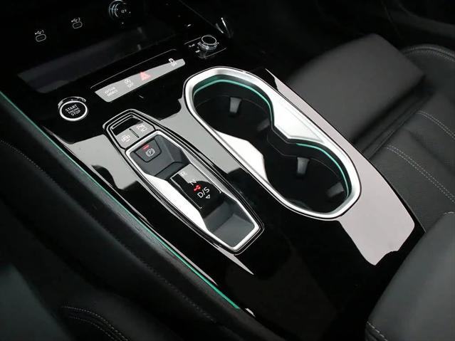 2026 Audi A6 Premium Plus quattro S tronic