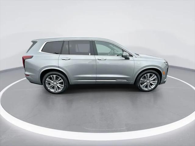 2025 Cadillac XT6 FWD Premium Luxury