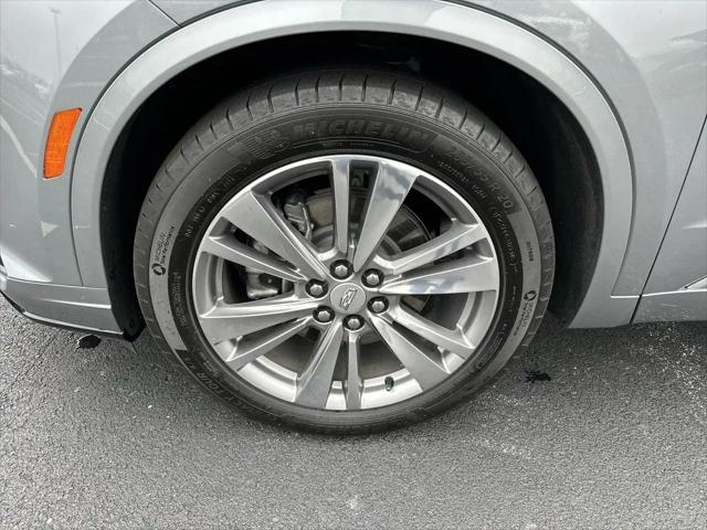 2025 Cadillac XT6 FWD Premium Luxury