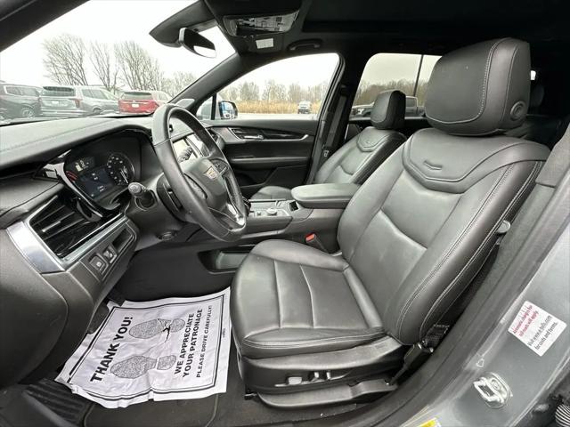 2025 Cadillac XT6 FWD Premium Luxury