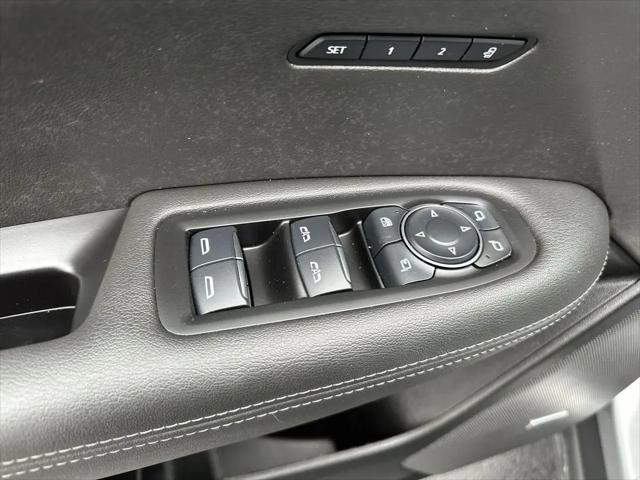 2025 Cadillac XT6 FWD Premium Luxury