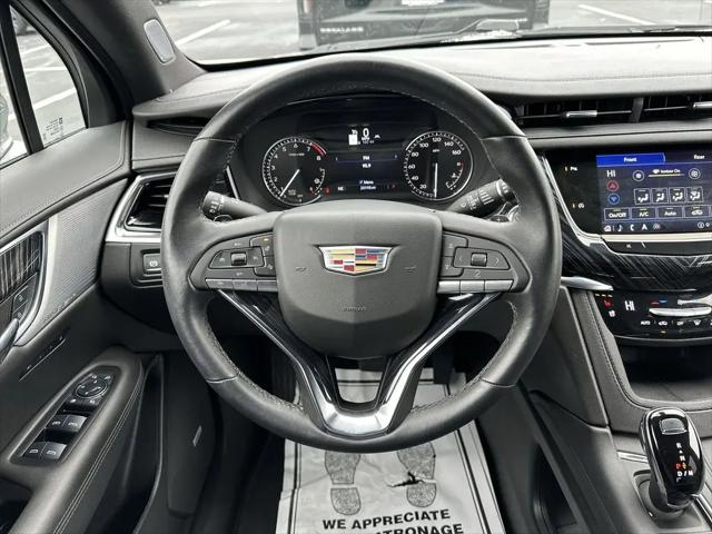 2025 Cadillac XT6 FWD Premium Luxury