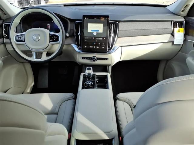 2026 Volvo XC90 Ultra, B6 AWD Gas (mild hybrid), Gasoline, Bright, 7 Seats