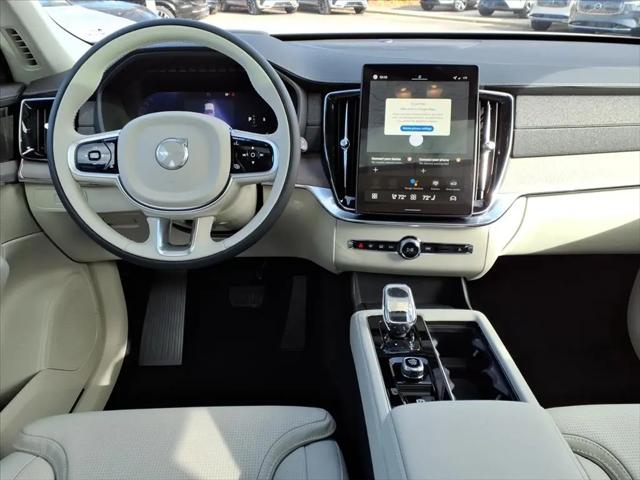 2026 Volvo XC90 Ultra, B6 AWD Gas (mild hybrid), Gasoline, Bright, 7 Seats
