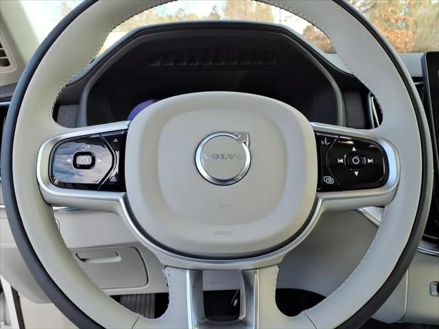 2026 Volvo XC90 Ultra, B6 AWD Gas (mild hybrid), Gasoline, Bright, 7 Seats