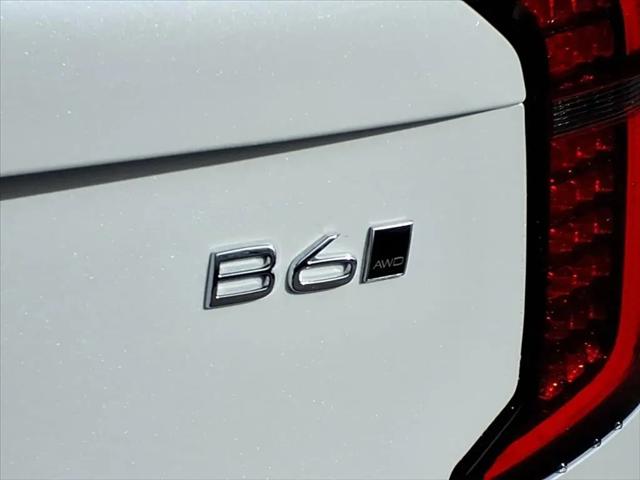 2026 Volvo XC90 Ultra, B6 AWD Gas (mild hybrid), Gasoline, Bright, 7 Seats