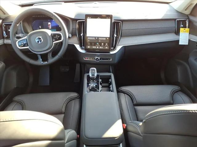 2026 Volvo XC90 Ultra Dark Theme, B6 AWD Gas (mild hybrid), Gasoline, 7 Seats