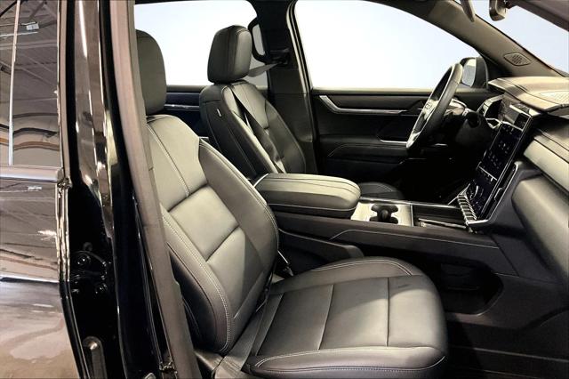 2025 GMC Acadia AWD Elevation
