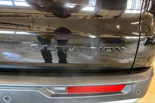 2025 GMC Acadia AWD Elevation