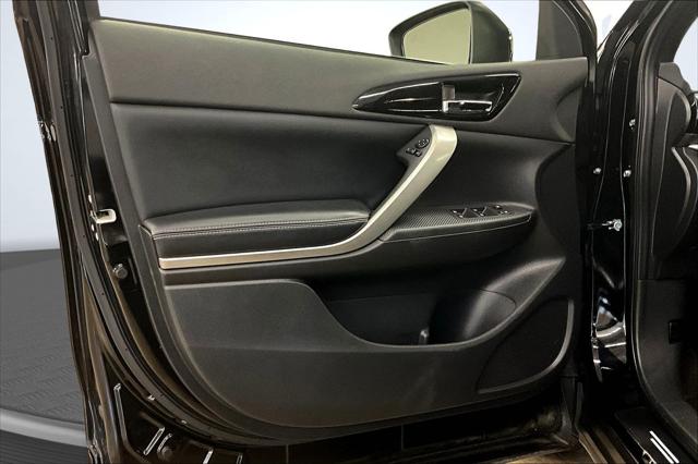 2022 Mitsubishi Eclipse Cross Unknown