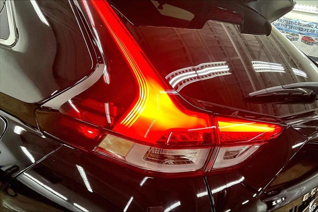2022 Mitsubishi Eclipse Cross Unknown