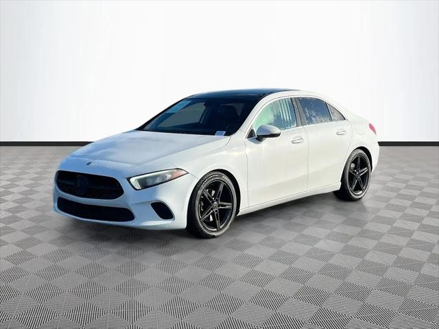 2021 Mercedes-Benz A 220 A 220