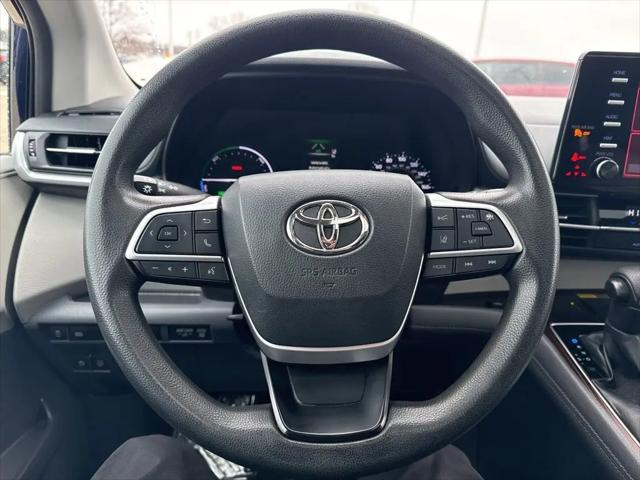 2021 Toyota Sienna LE