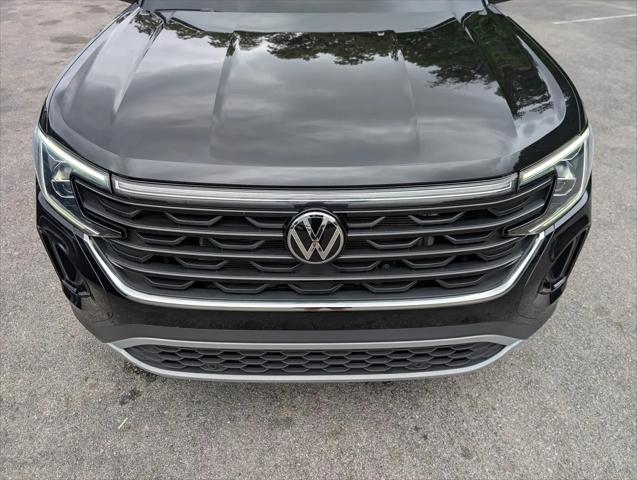 2024 Volkswagen Atlas Cross Sport 2.0T SEL