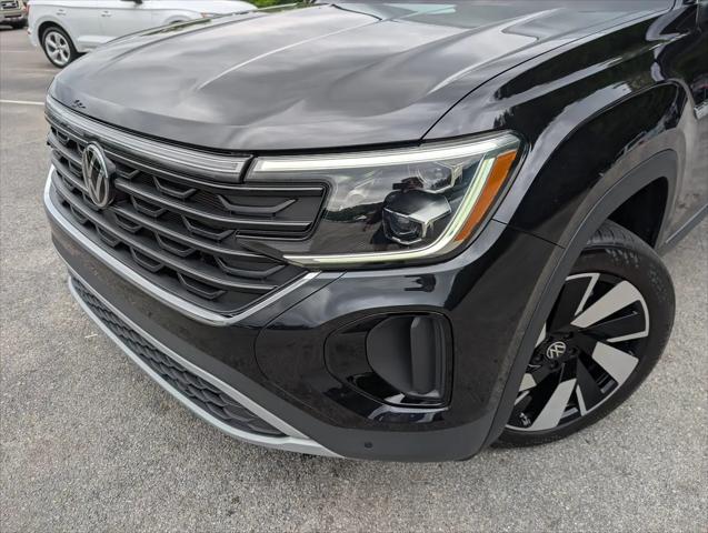2024 Volkswagen Atlas Cross Sport 2.0T SEL