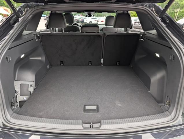 2024 Volkswagen Atlas Cross Sport 2.0T SEL